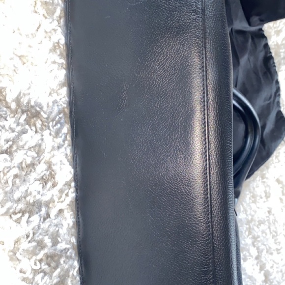 Chanel tote bag - Picture 3 of 9